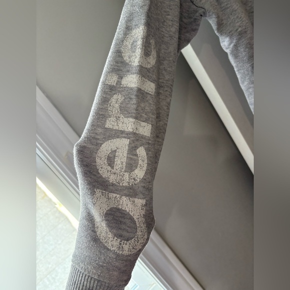 Aerie cropped grey hoodie raw hem arm logo size small oversized - Picture 3 of 9